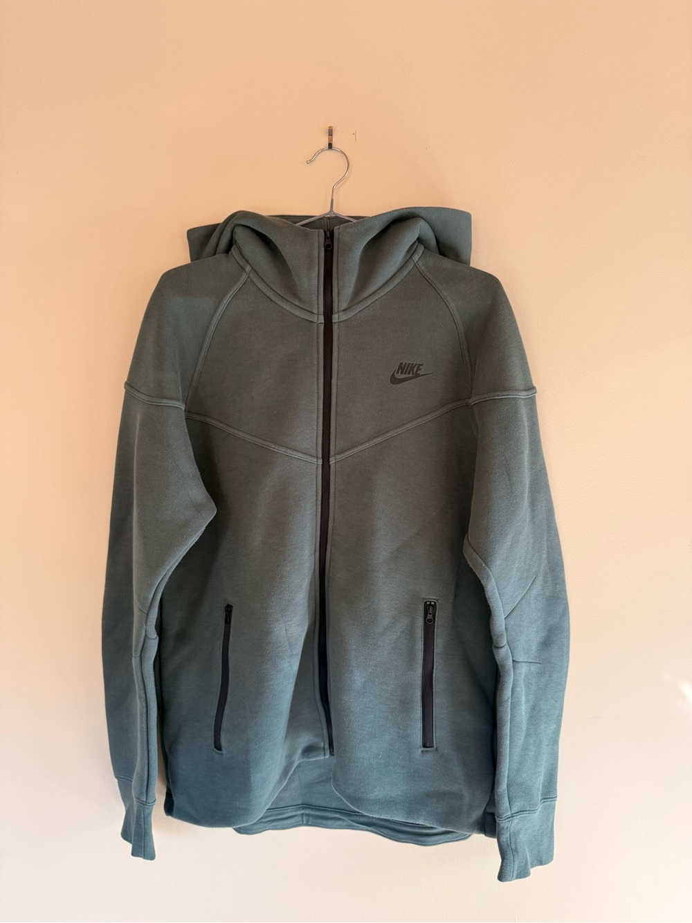 Nike Tech Fleece Women's Full-Zip Windrunner Jacket